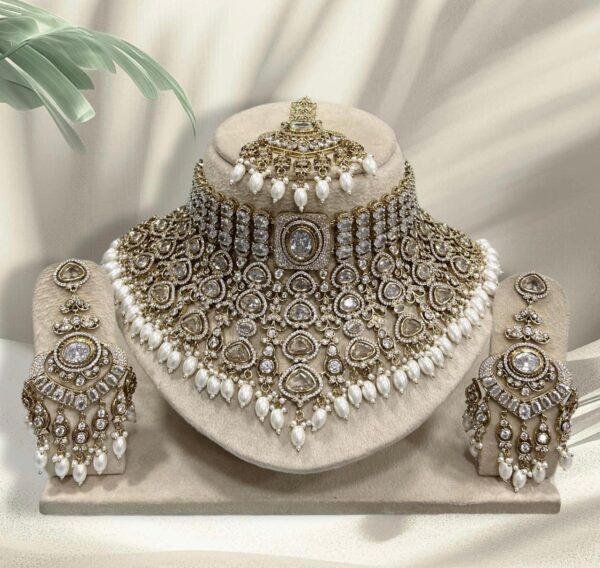 VICTORIAN CHOKER SET