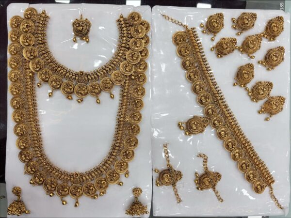 BRIDAL SETS