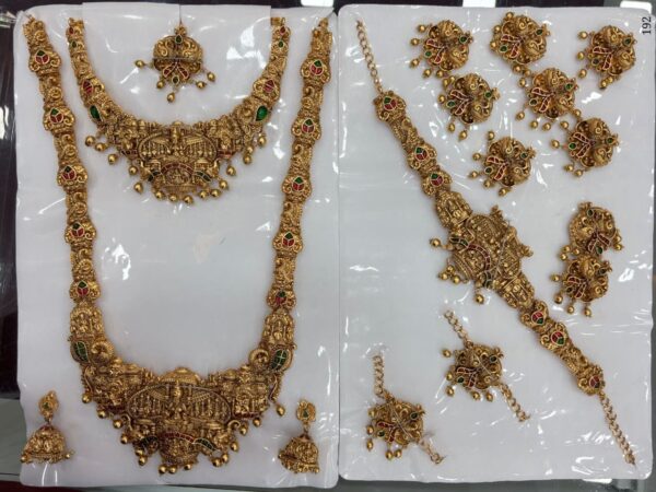 BRIDAL SETS