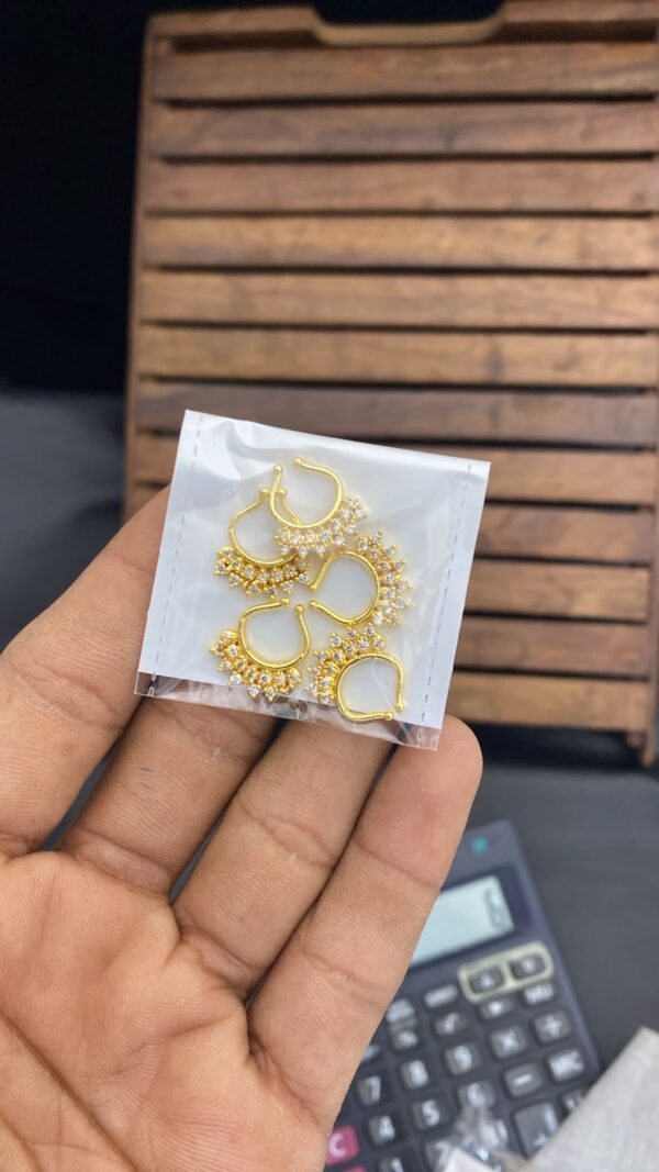 NOSE SEPTUM PIN SINGLE PC