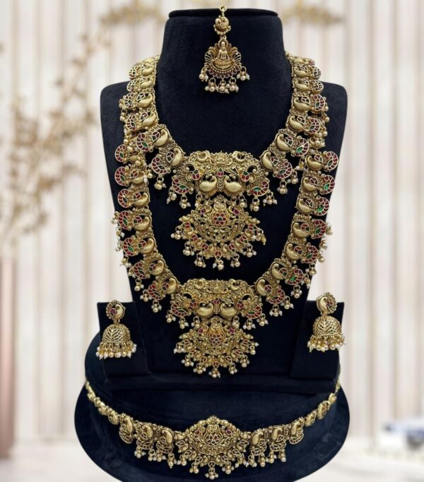 Discover exquisite South Indian temple antique bridal jewellery featuring handcrafted necklace, majestic haram, elegant earrings, traditional tikka, and ornate hip chain.