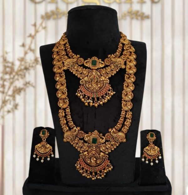 Discover exquisite South Indian temple antique bridal jewellery featuring handcrafted necklace, majestic haram, elegant earrings