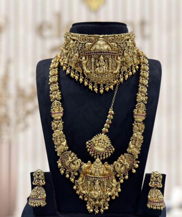 ANTIQUE TEMPLE JEWELLERY SET